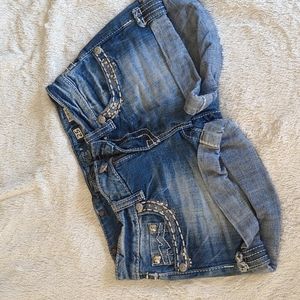 Miss Me sz 25 studded shorts